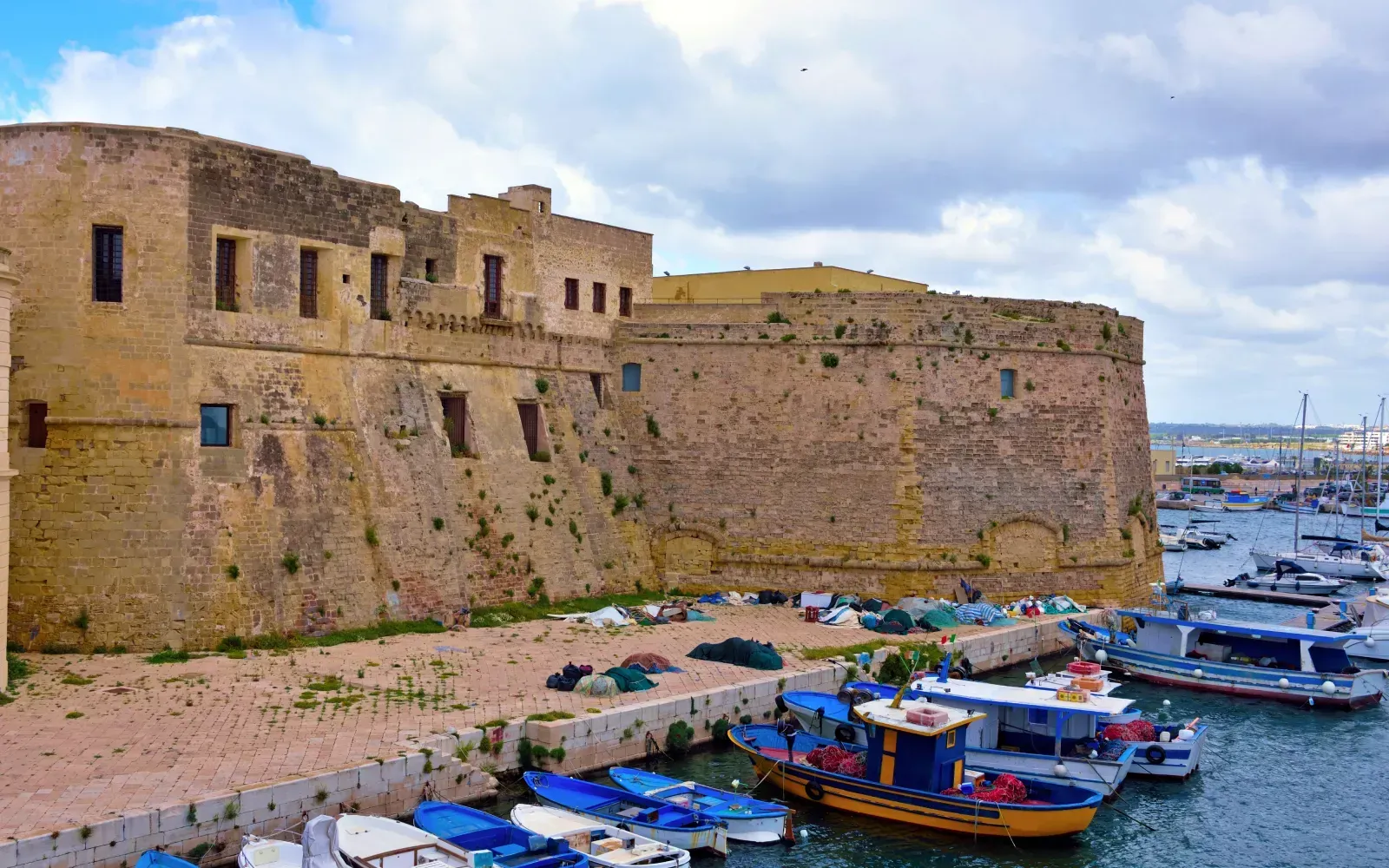 Castelo Aragones em Gallipoli, Itália