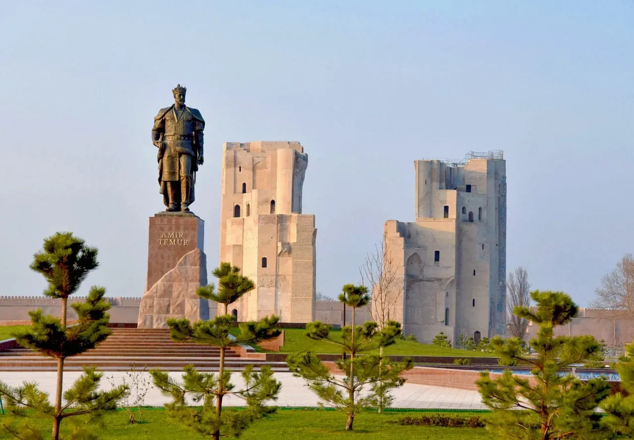 Palacio Ak-Saray, em Shakhrisabz, Uzbequistão