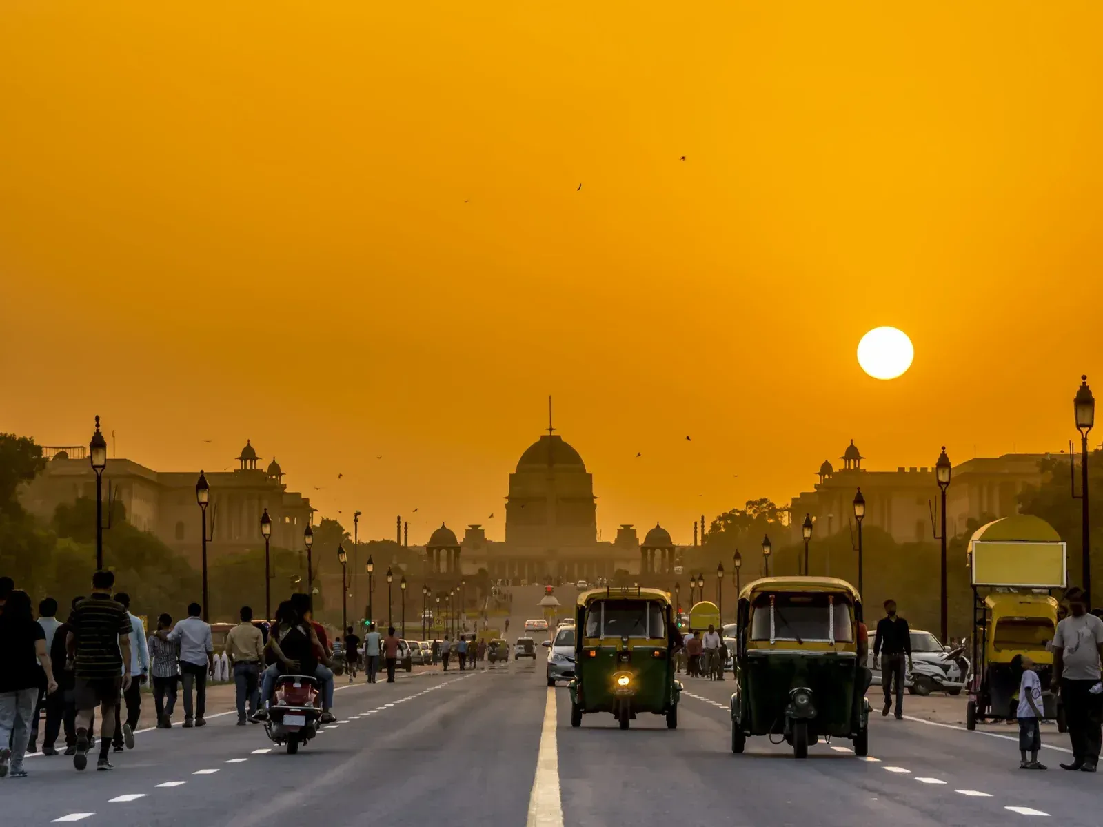 Avenida em Nova Delhi, Índia