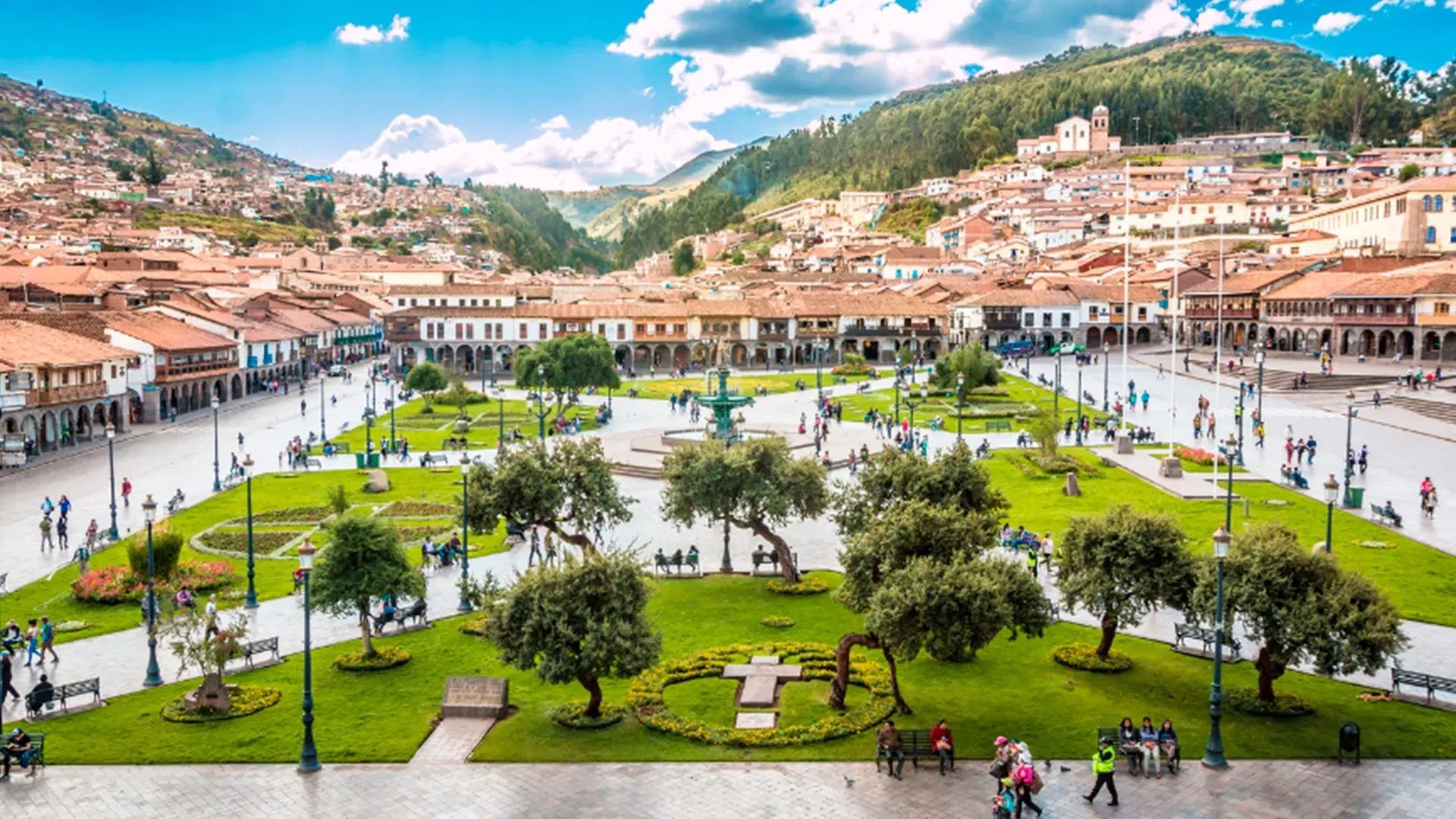 Plaza de Armas, Peru