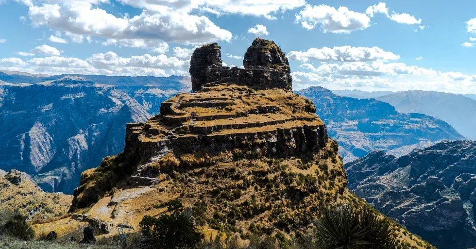 Waqrapukara, Peru