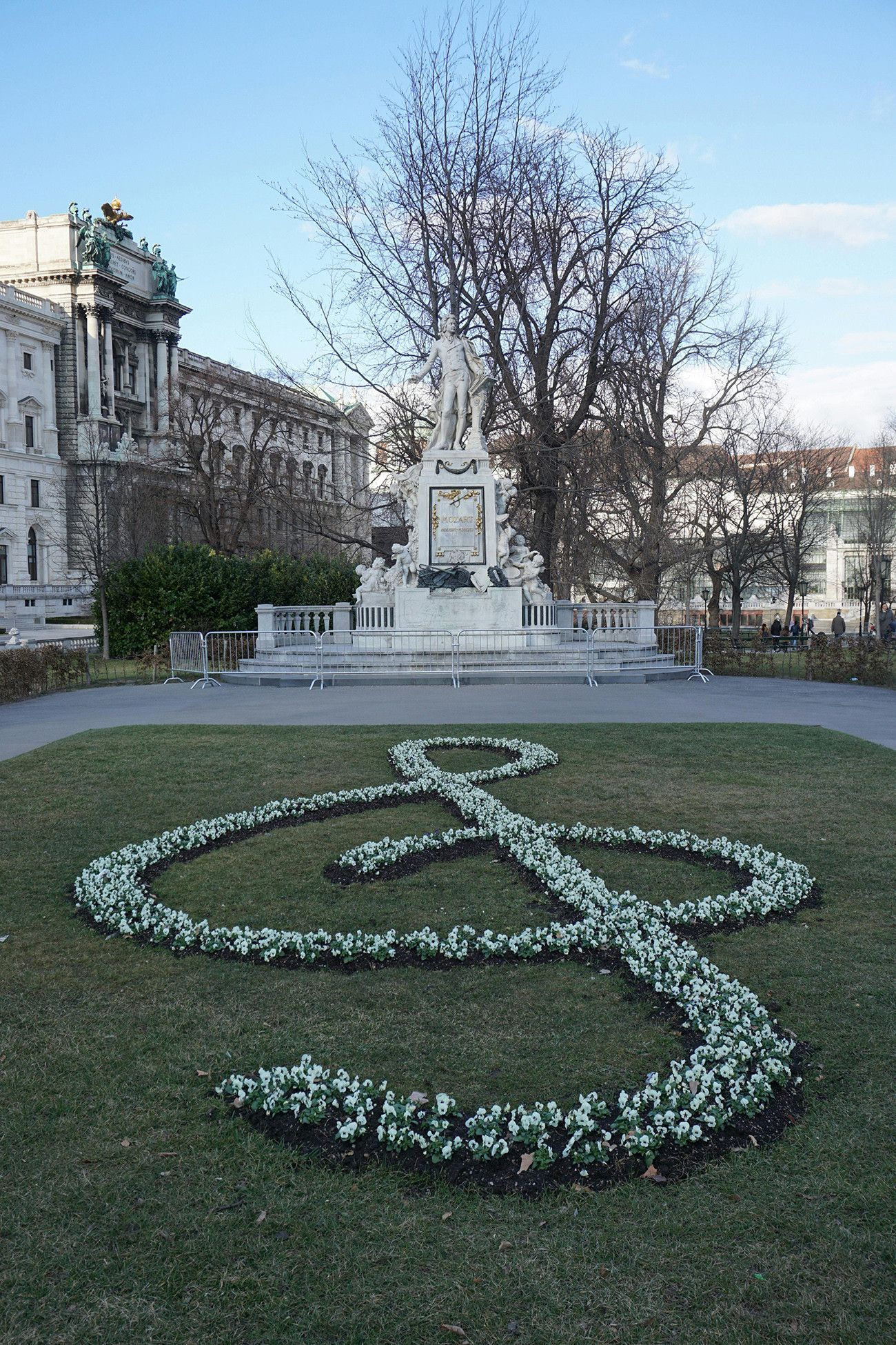 Grandes compositores Mozart, Strauss e Haydn